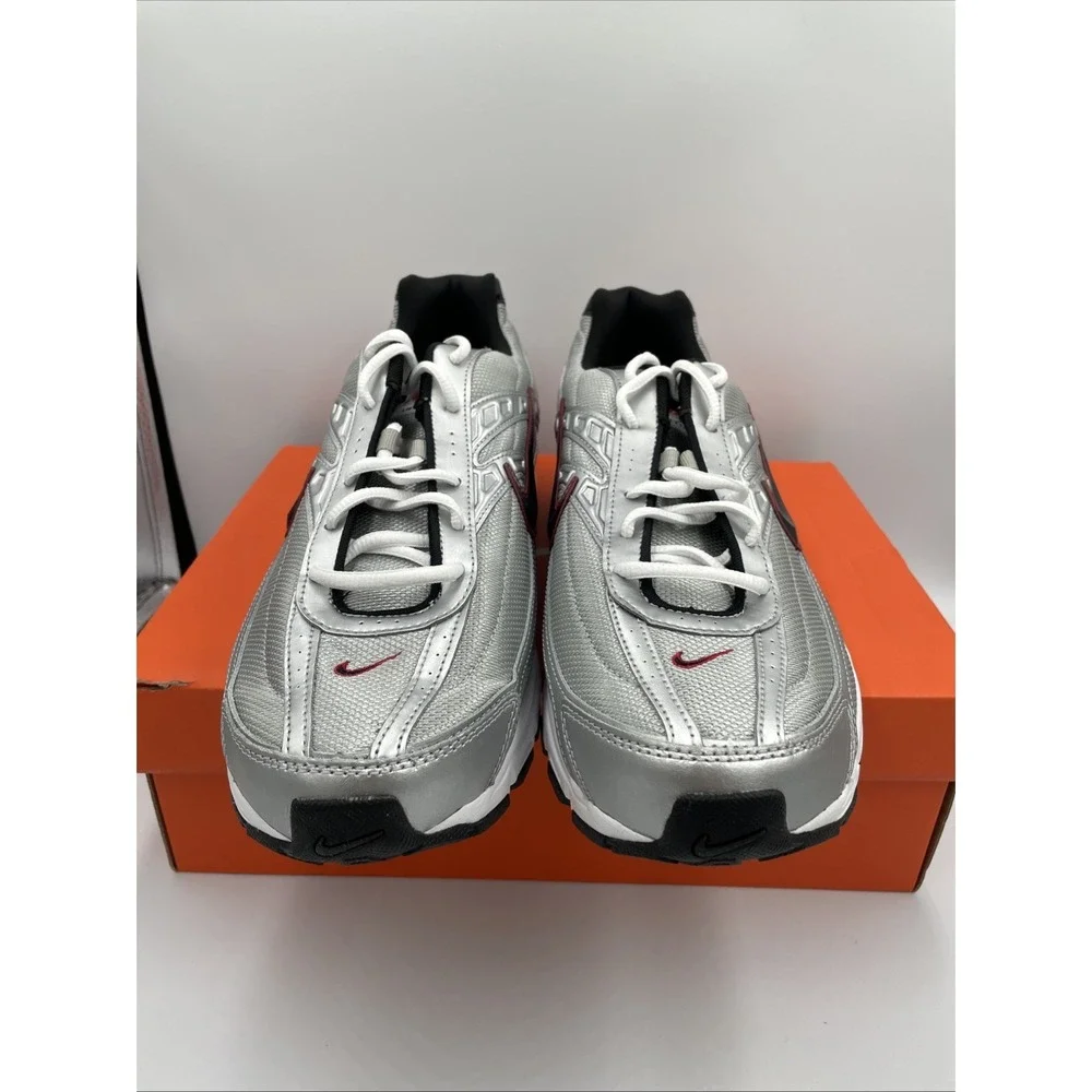 Nike men initiator
